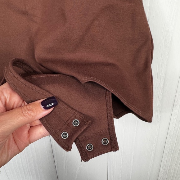 Abercrombie & Fitch Ponte Corset Sweetheart Bodysuit - Picture 6 of 9